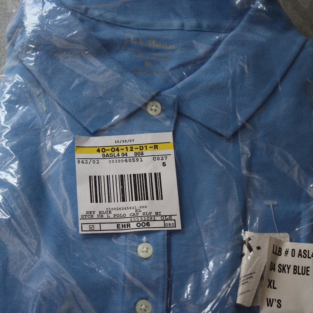 L.L. Bean NIP Women's Polo Shirt Sky Blue Size XL Short Sleeve
